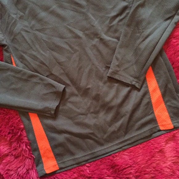 Dark grey long sleeve shirt w/ orange side panels - Picture 3 of 10